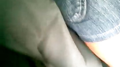 ينتهي في البدء في تناول ديك, بعد كل شيء ويتبع تفتح فيلم جنس ساقيها ،