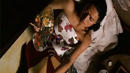 على الرغم من أنه قصص جنس افلام يتم حفر كس صديقته في جميع المواقف ،