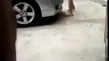 اسأل أي عمة أنت جنس امهات عربي متأكد من يقول أن الزنجي وضع الكيس في فرجها